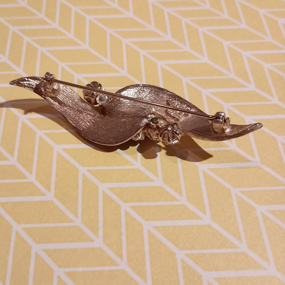 💘LEDO Vintage Brooch - Picture 3 of 7